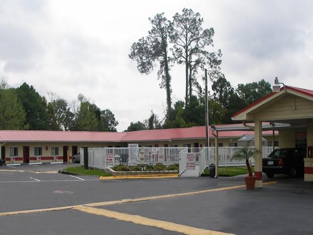 Red Carpet Inn Starke Kültér fotó